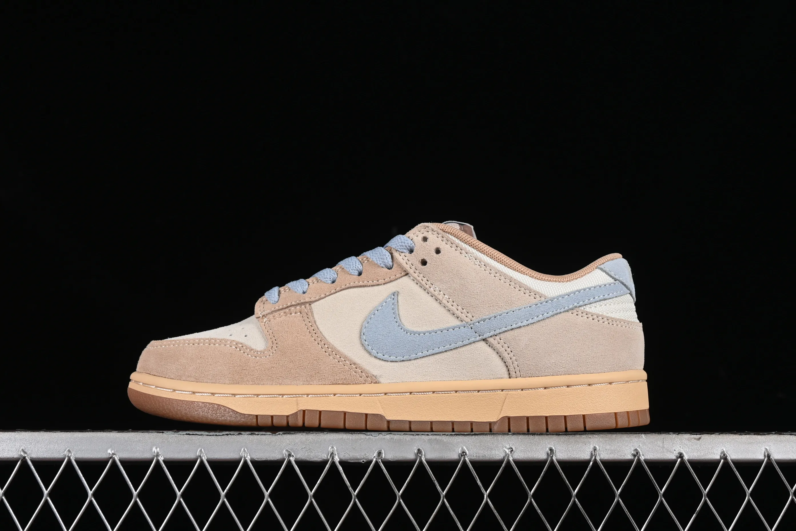 All categories Nk SB Dunk Series Nk SB Dunk Low low-top sneakers Nk Dunk Low "Sanddrift Blue" distressed sand contrast style SB low-top sports and leisure sneakers HF0106-100
